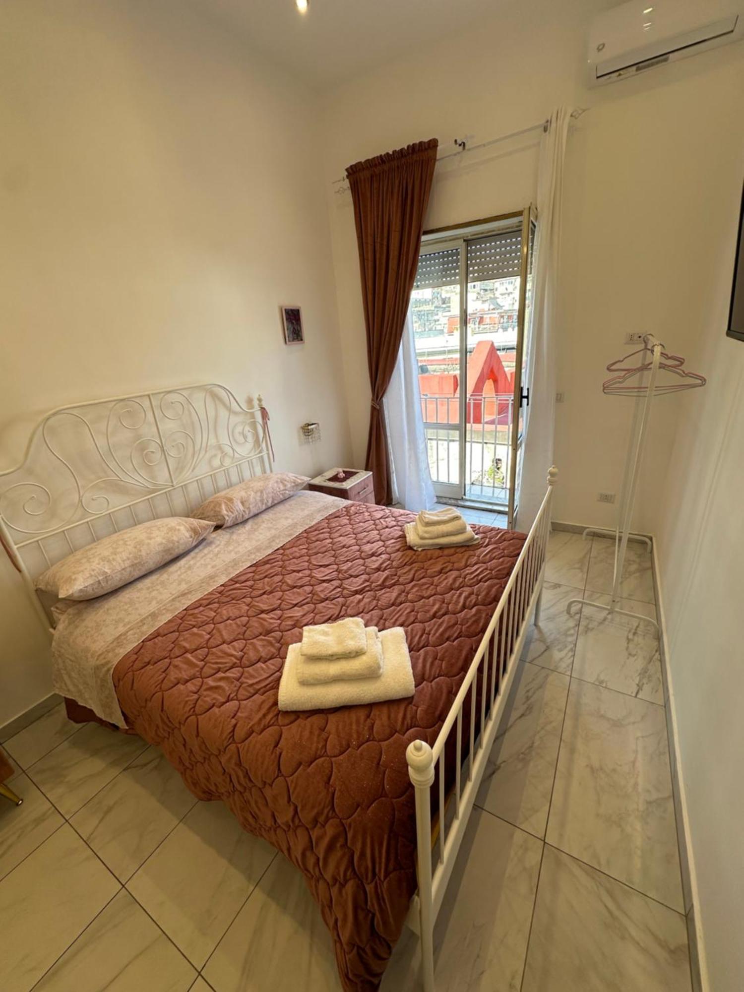 Residenza Marvin De Curtis Nápoles Exterior foto
